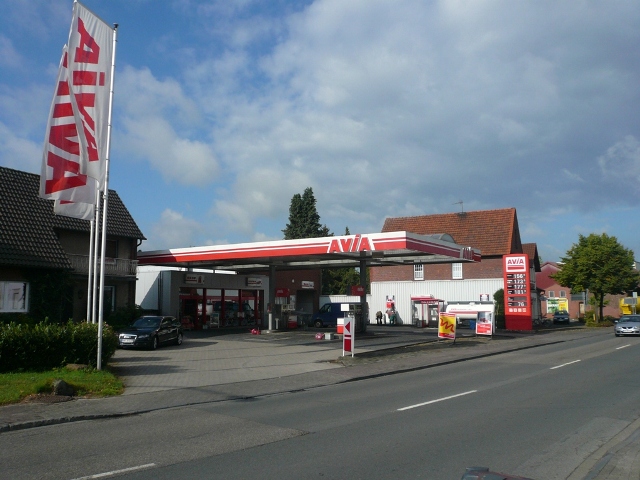 Details Zur AVIA Tankstelle