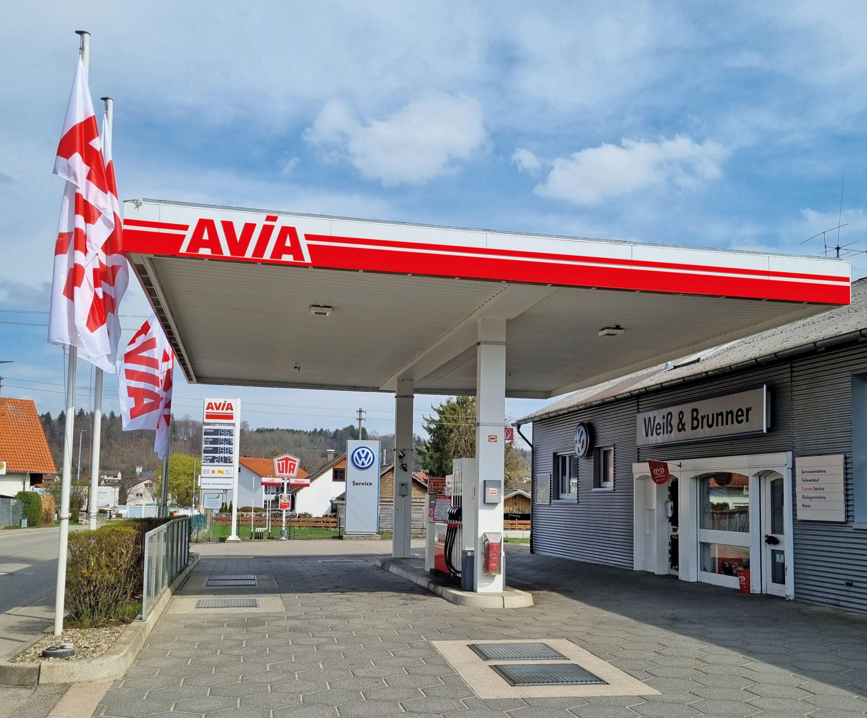 <b>AVIA</b> Tankstelle