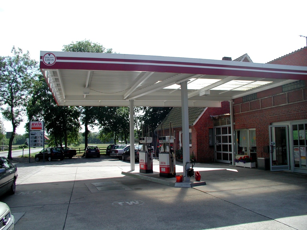 <b>AVIA</b> Tankstelle