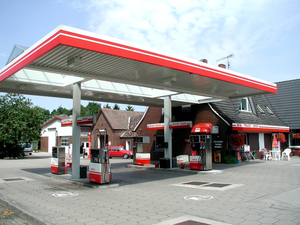 <b>AVIA</b> Tankstelle
