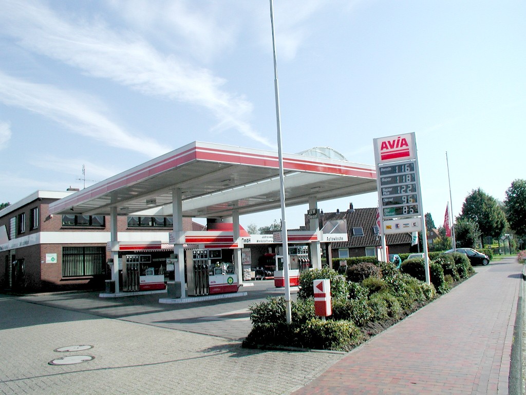 <b>AVIA</b> Tankstelle