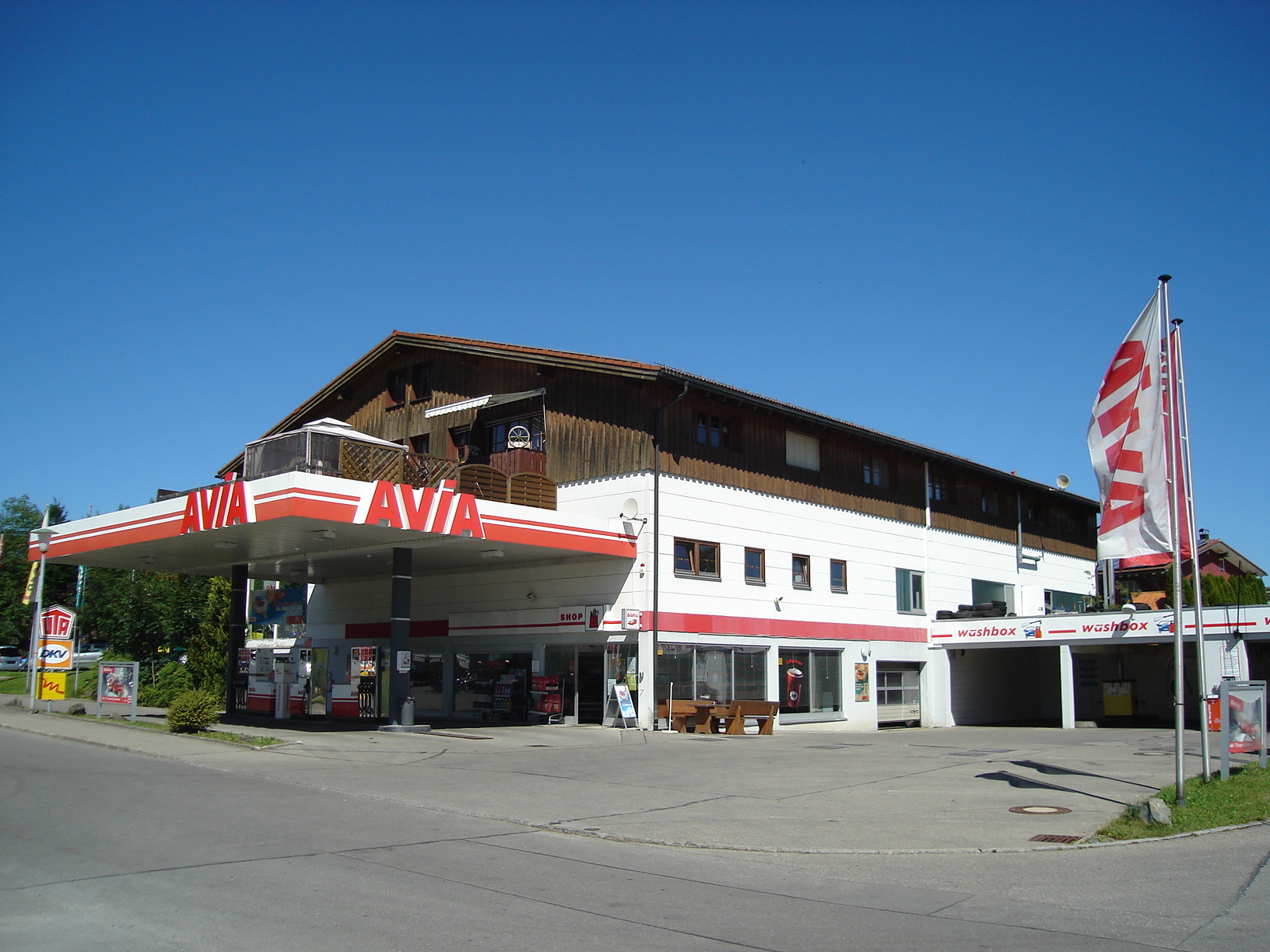 <b>AVIA</b> Tankstelle