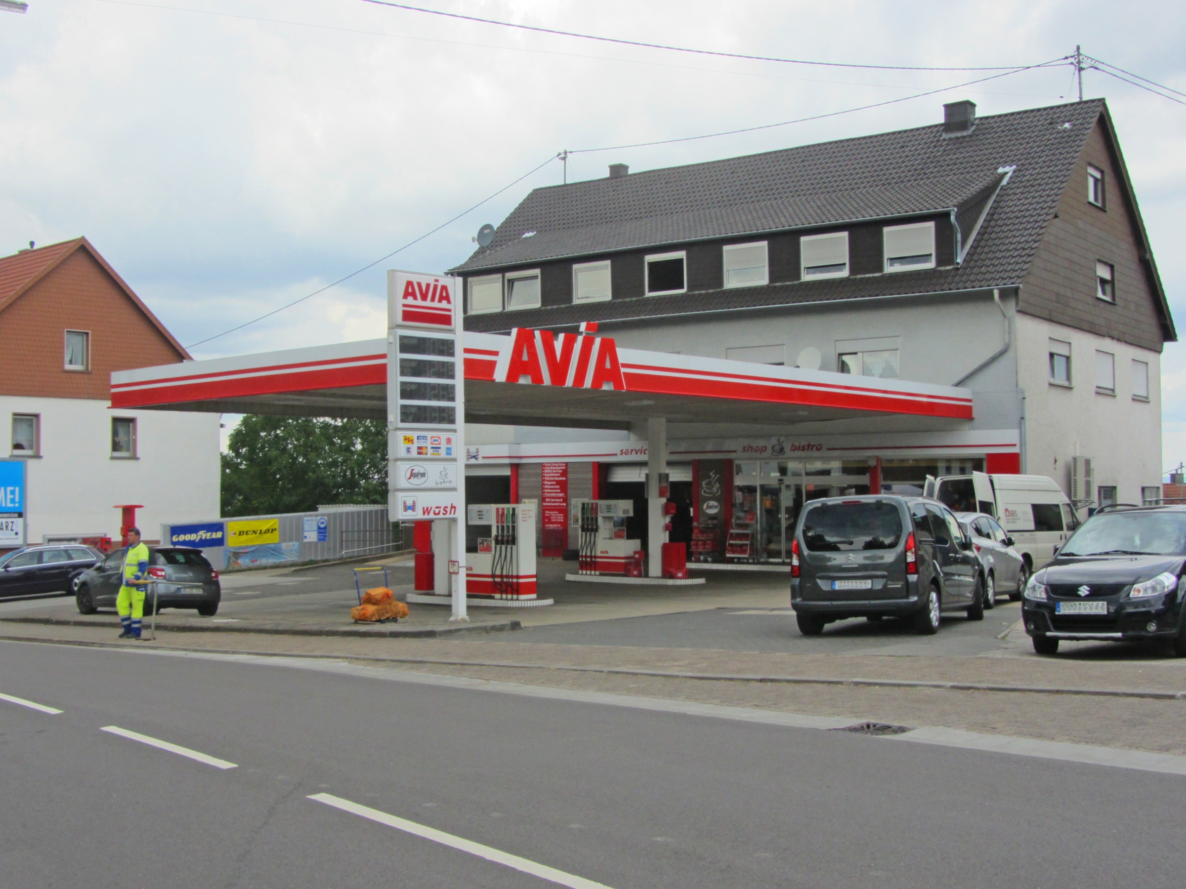 <b>AVIA</b> Tankstelle