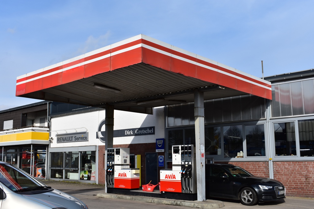 <b>AVIA</b> Tankstelle