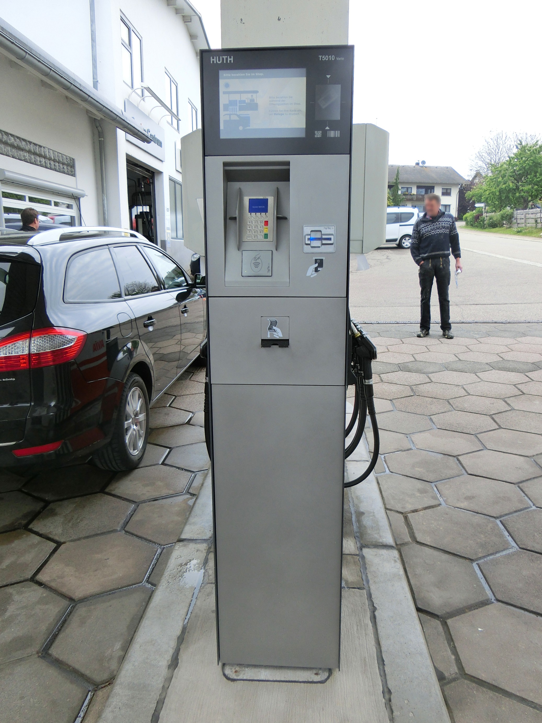 <b>AVIA</b> Tankstelle
