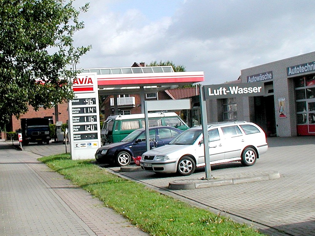 <b>AVIA</b> Tankstelle