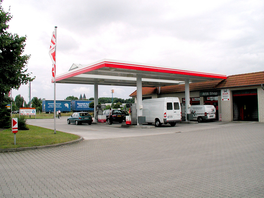 <b>AVIA</b> Tankstelle