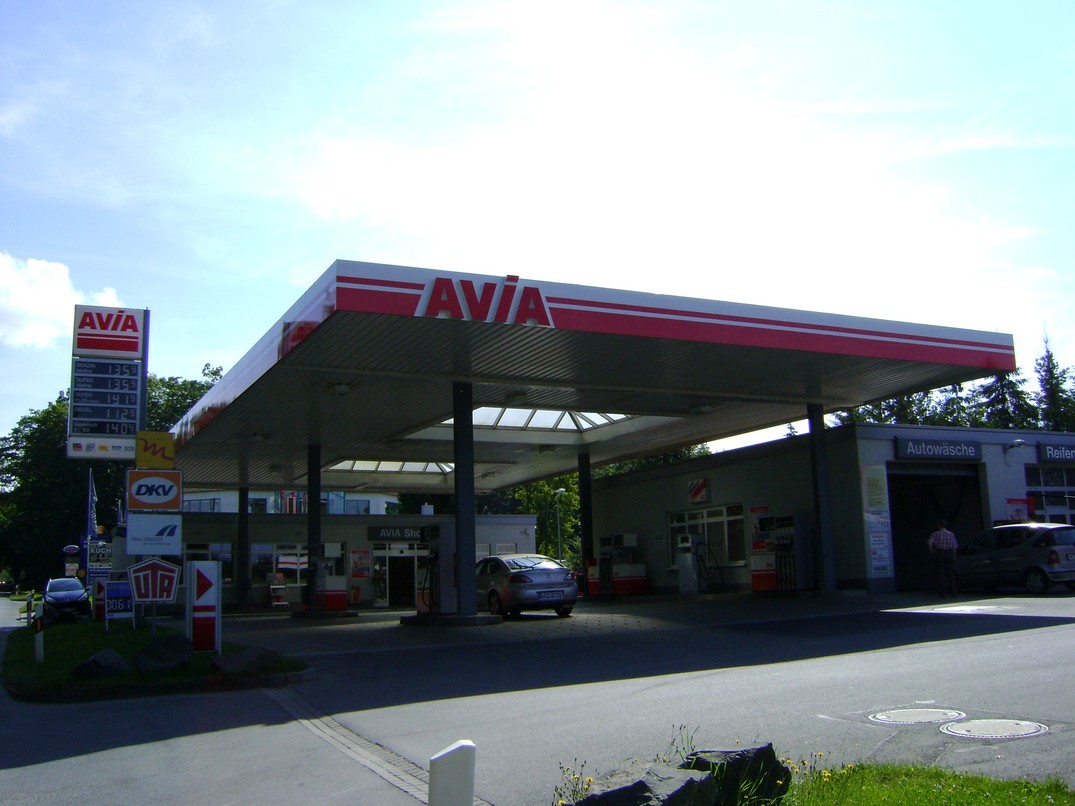 <b>AVIA</b> Tankstelle