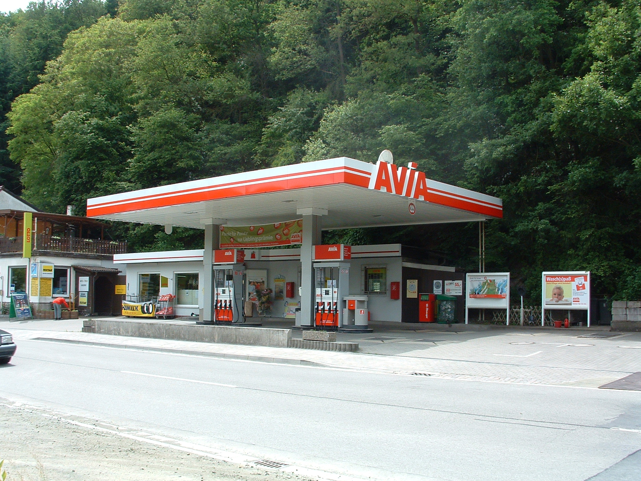 <b>AVIA</b> Tankstelle