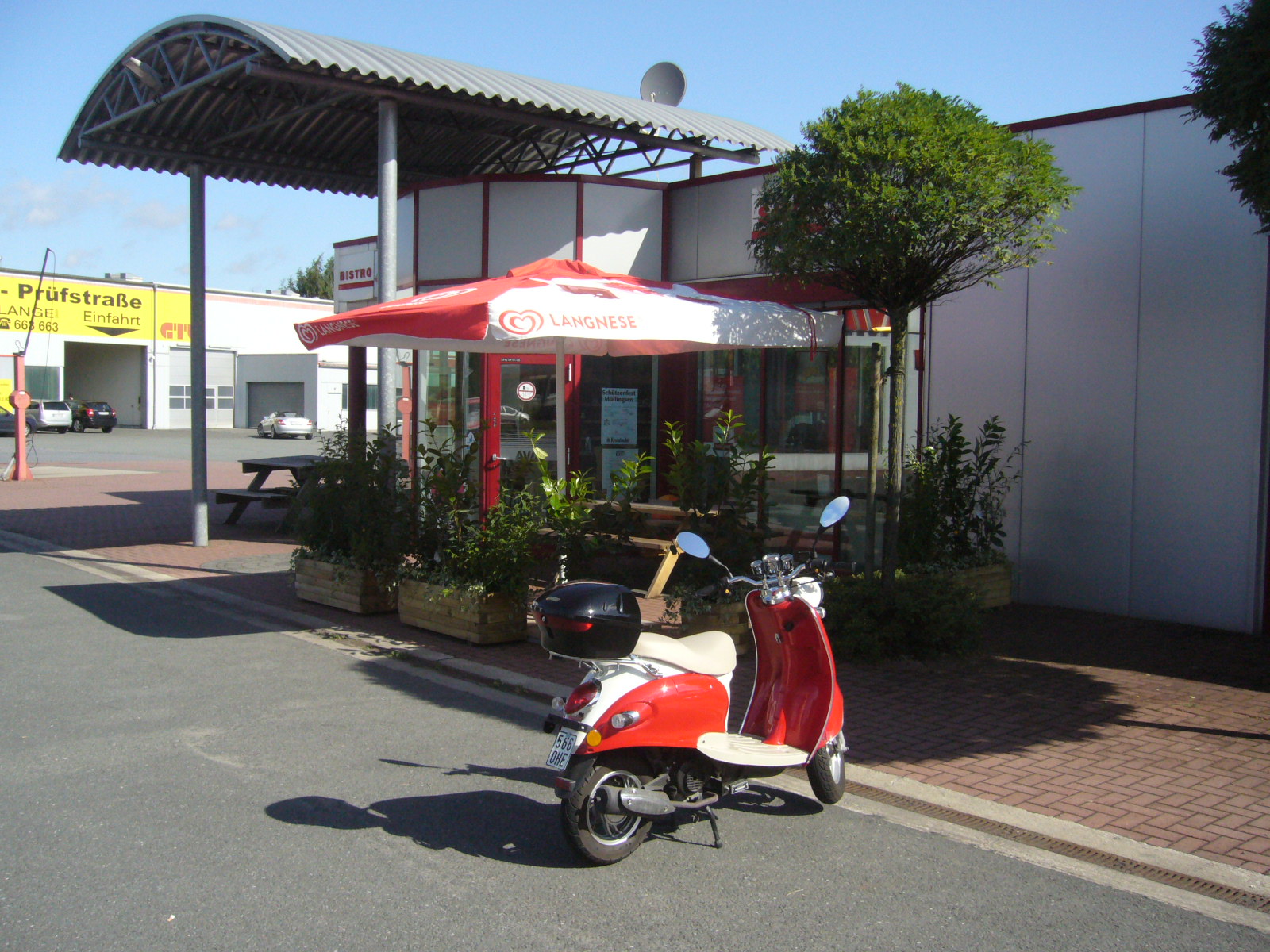<b>AVIA</b> Tankstelle