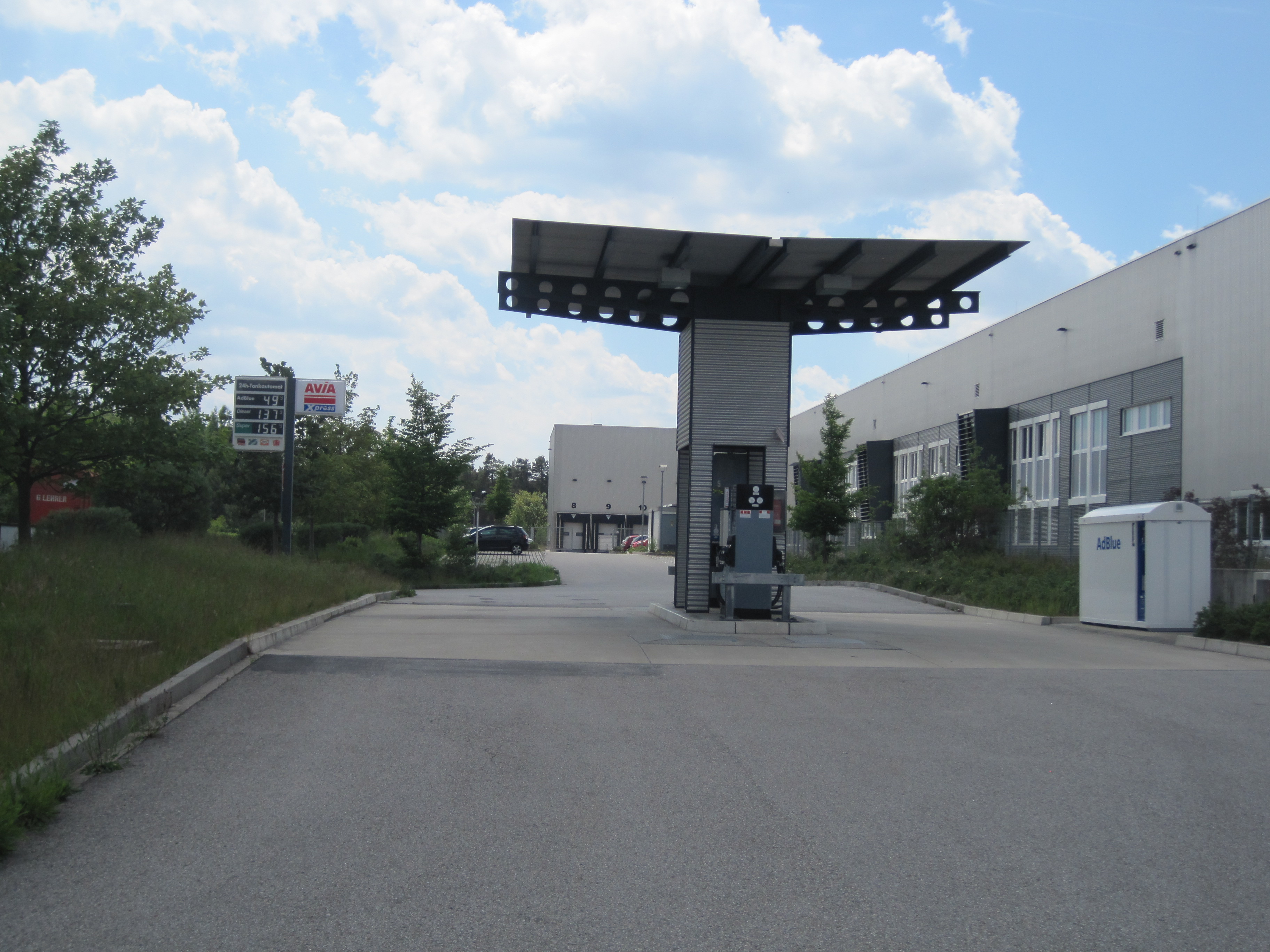 <b>AVIA</b> Tankstelle