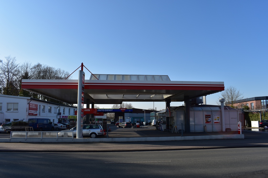 <b>AVIA</b> Tankstelle