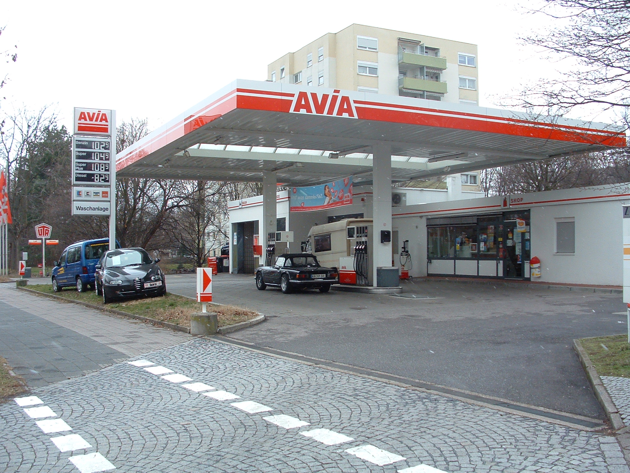 <b>AVIA</b> Tankstelle