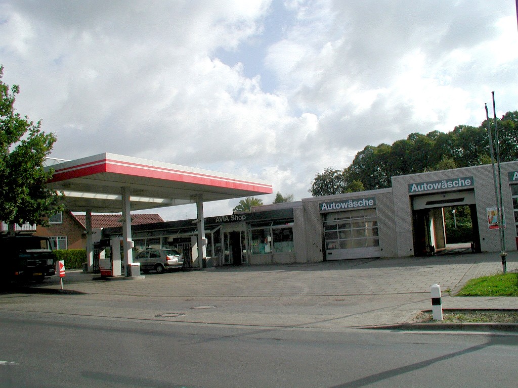 <b>AVIA</b> Tankstelle