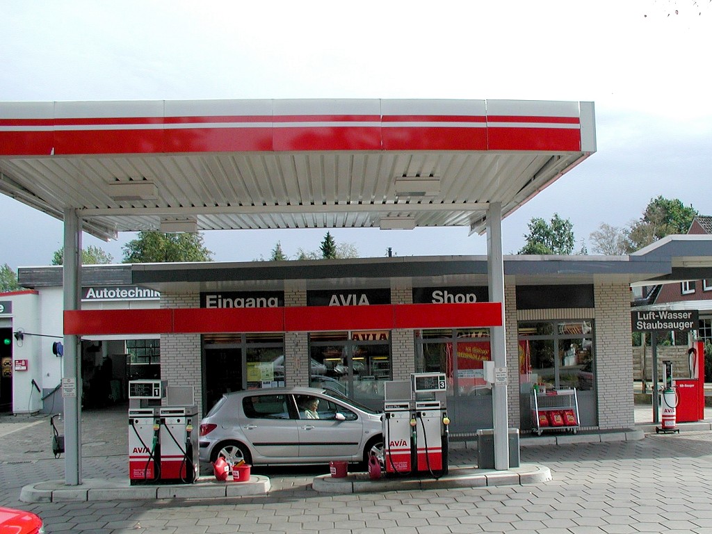 <b>AVIA</b> Tankstelle