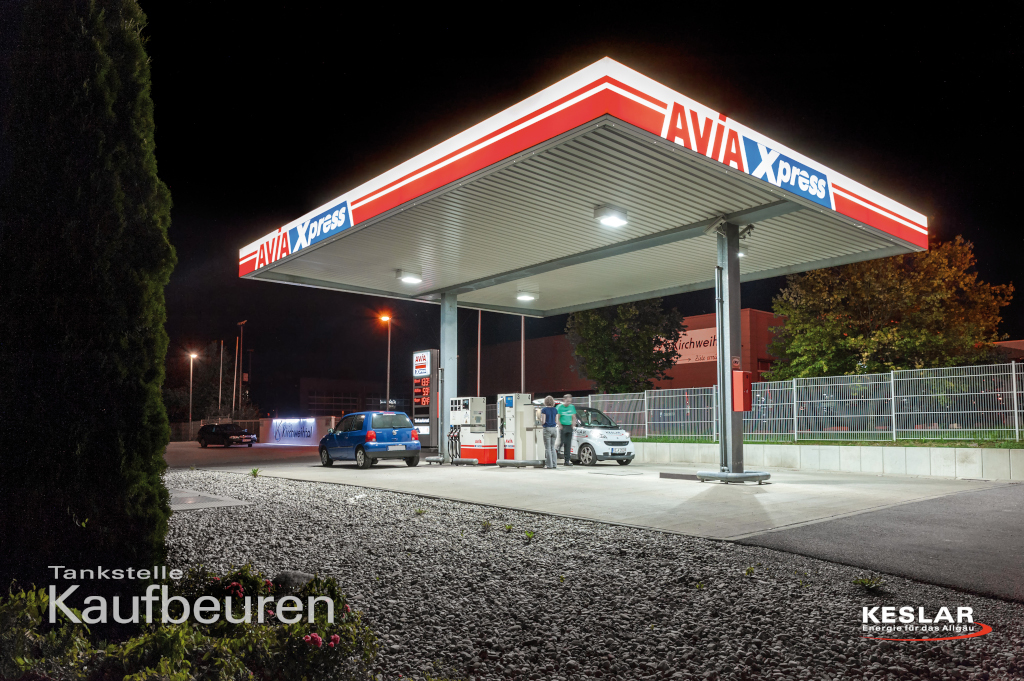 <b>AVIA</b> KESLAR