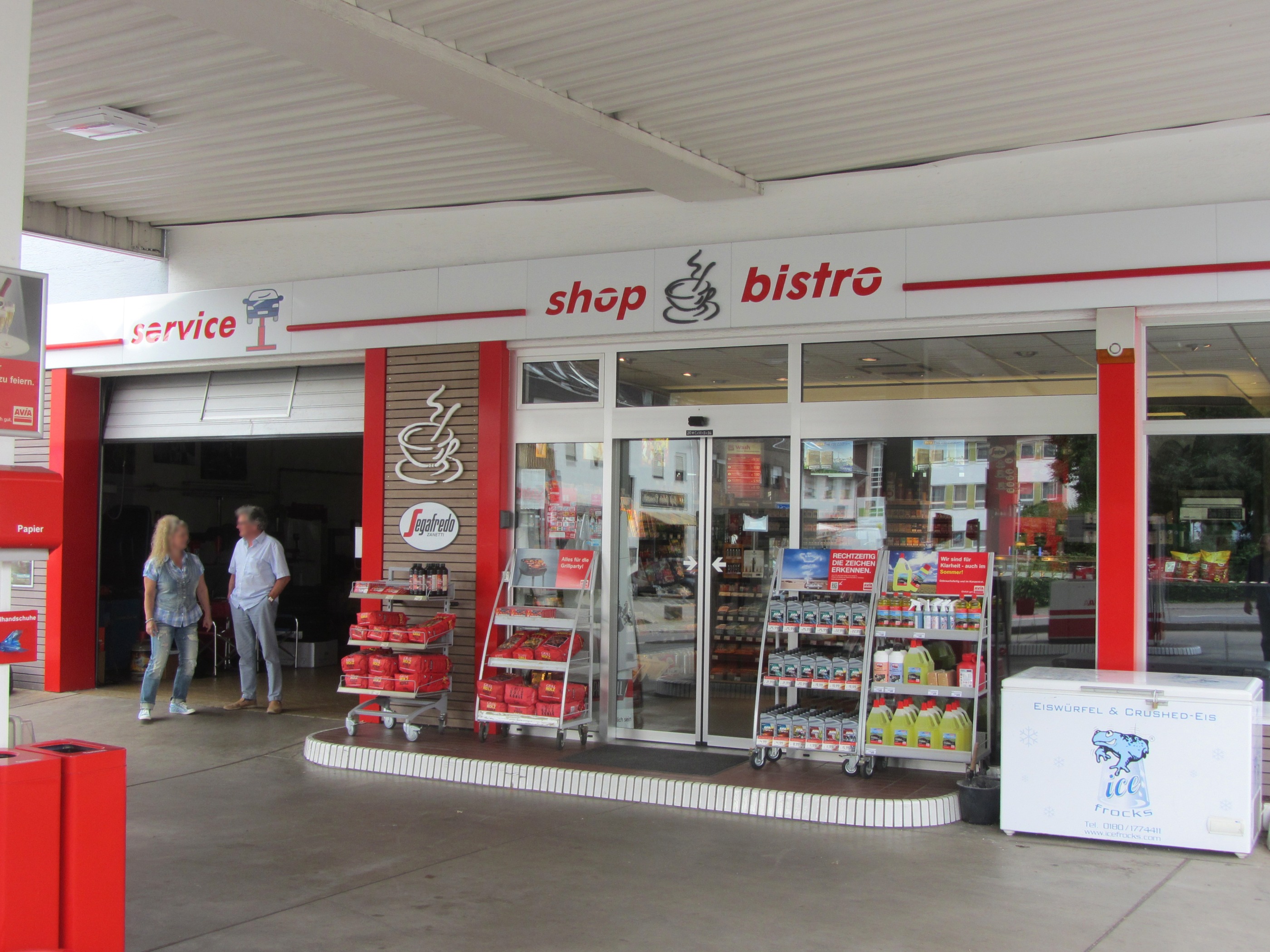 <b>AVIA</b> Tankstelle