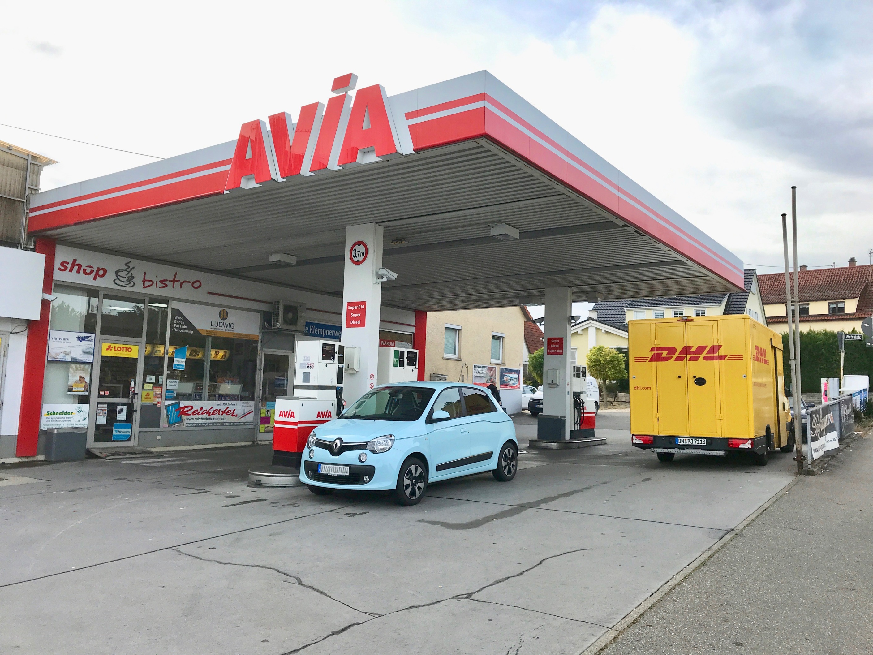 <b>AVIA</b> Tankstelle