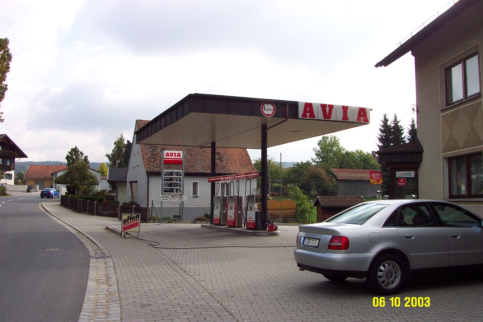 Details Zur AVIA Tankstelle